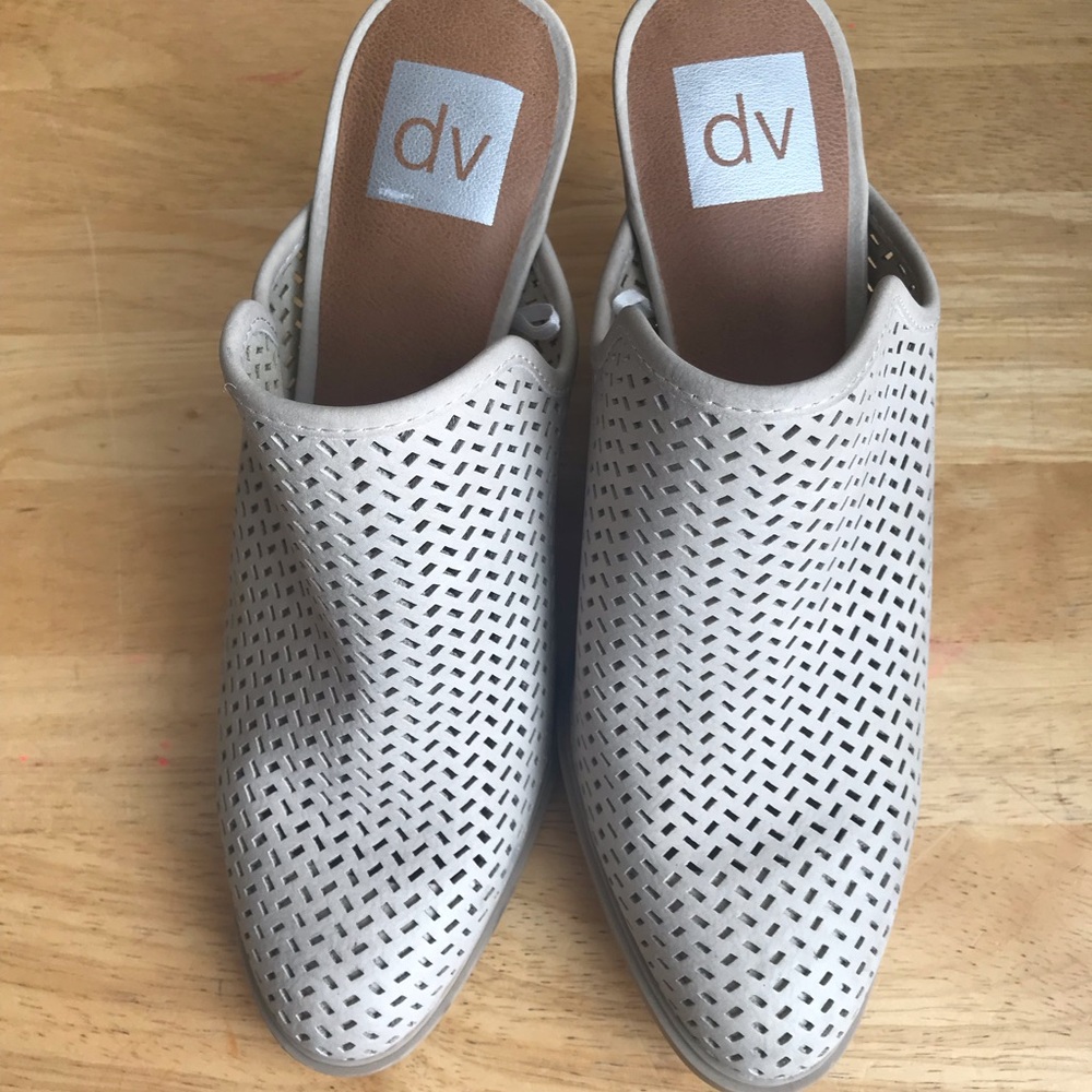DV grey perforated mules